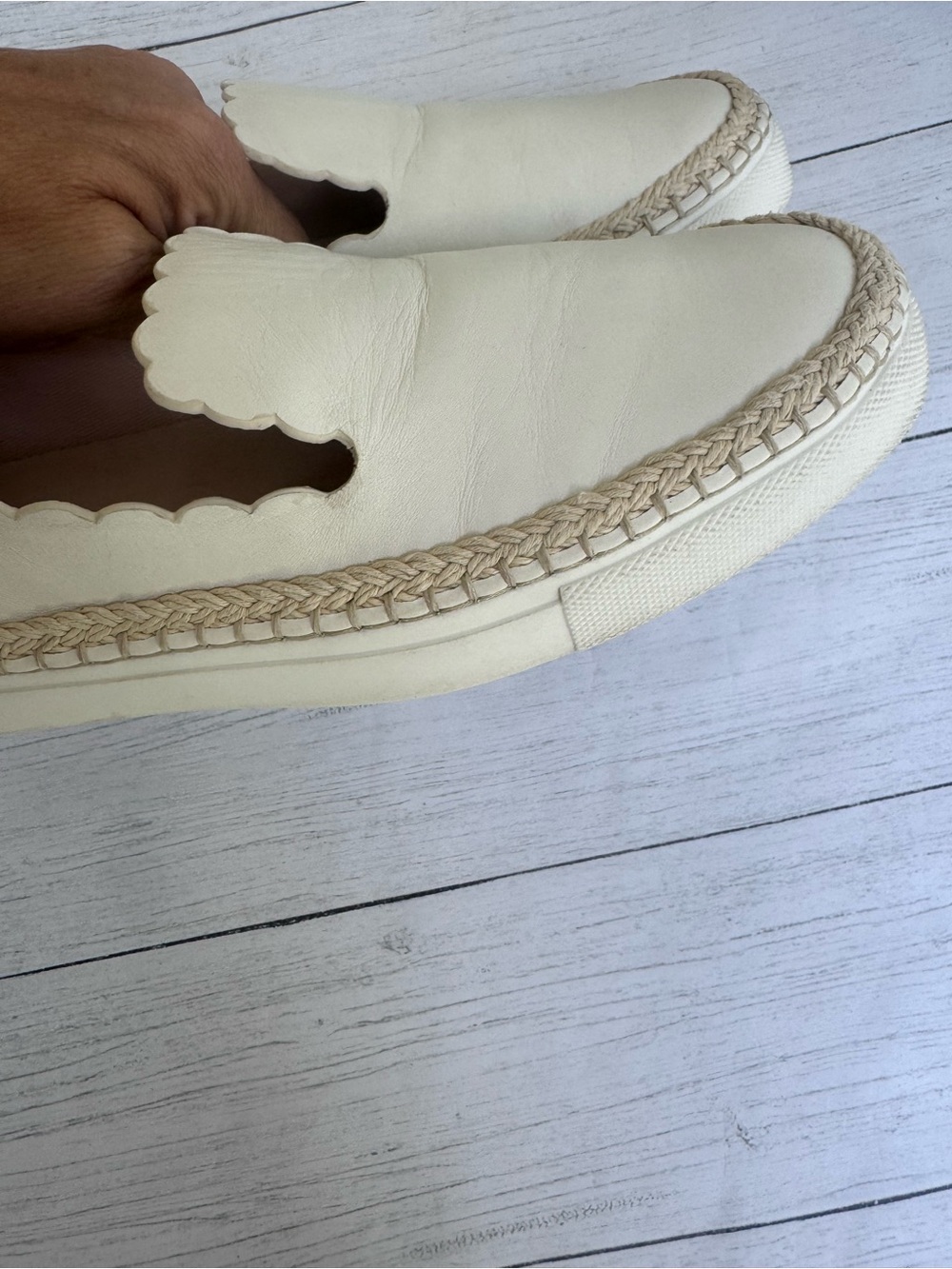Kate Spade White Leather Scallop Espadrille Slip On Sneakers Size 7.5 Coastal - Picture 7 of 16